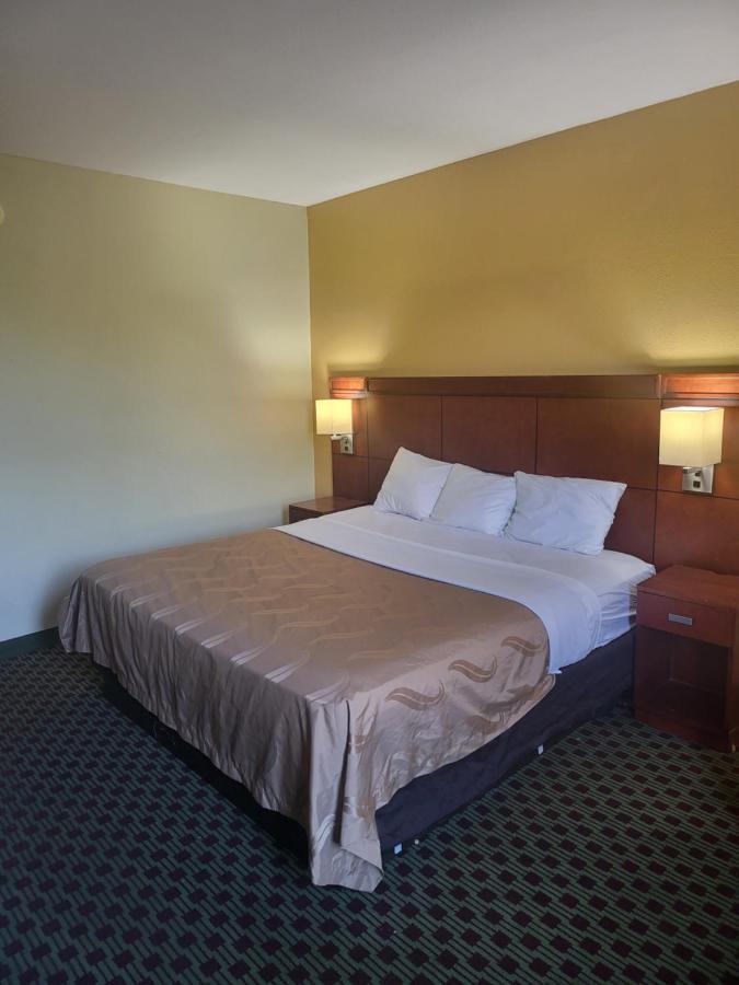 Hotel Baymont By Wyndham Williamsburg Exterior foto